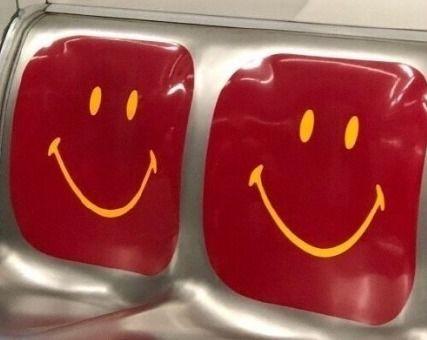 这个瓜这么吃文案搞笑,揭秘“这么吃”文案的搞笑魅力