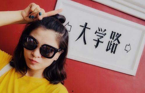 吃瓜杨学姐,网络红人的崛起与影响力